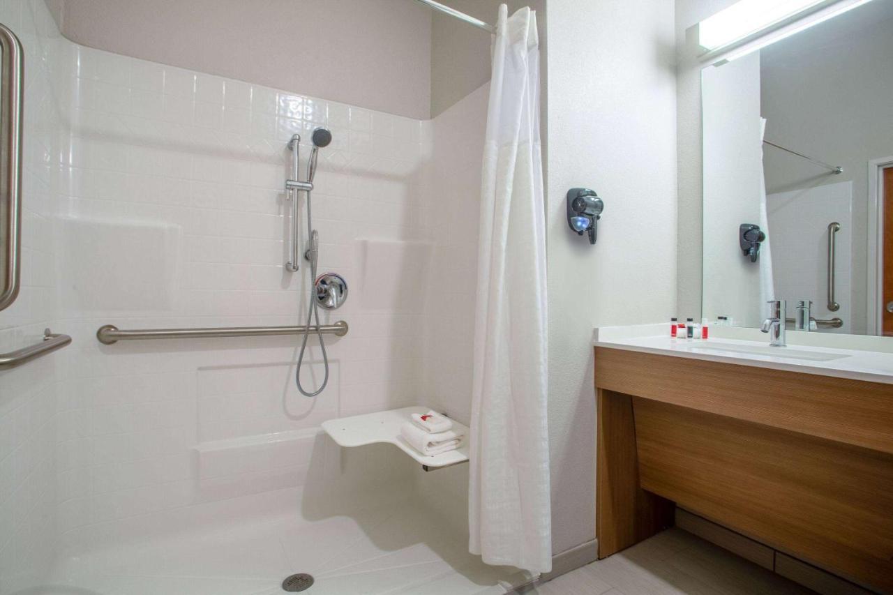 Microtel Inn & Suites By Wyndham Liberty Ne Kansas City Area Esterno foto