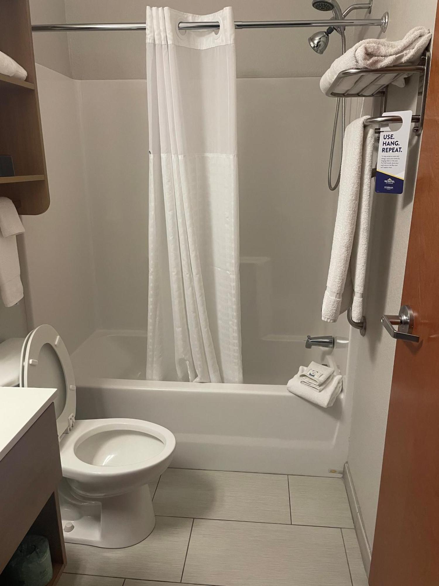 Microtel Inn & Suites By Wyndham Liberty Ne Kansas City Area Esterno foto