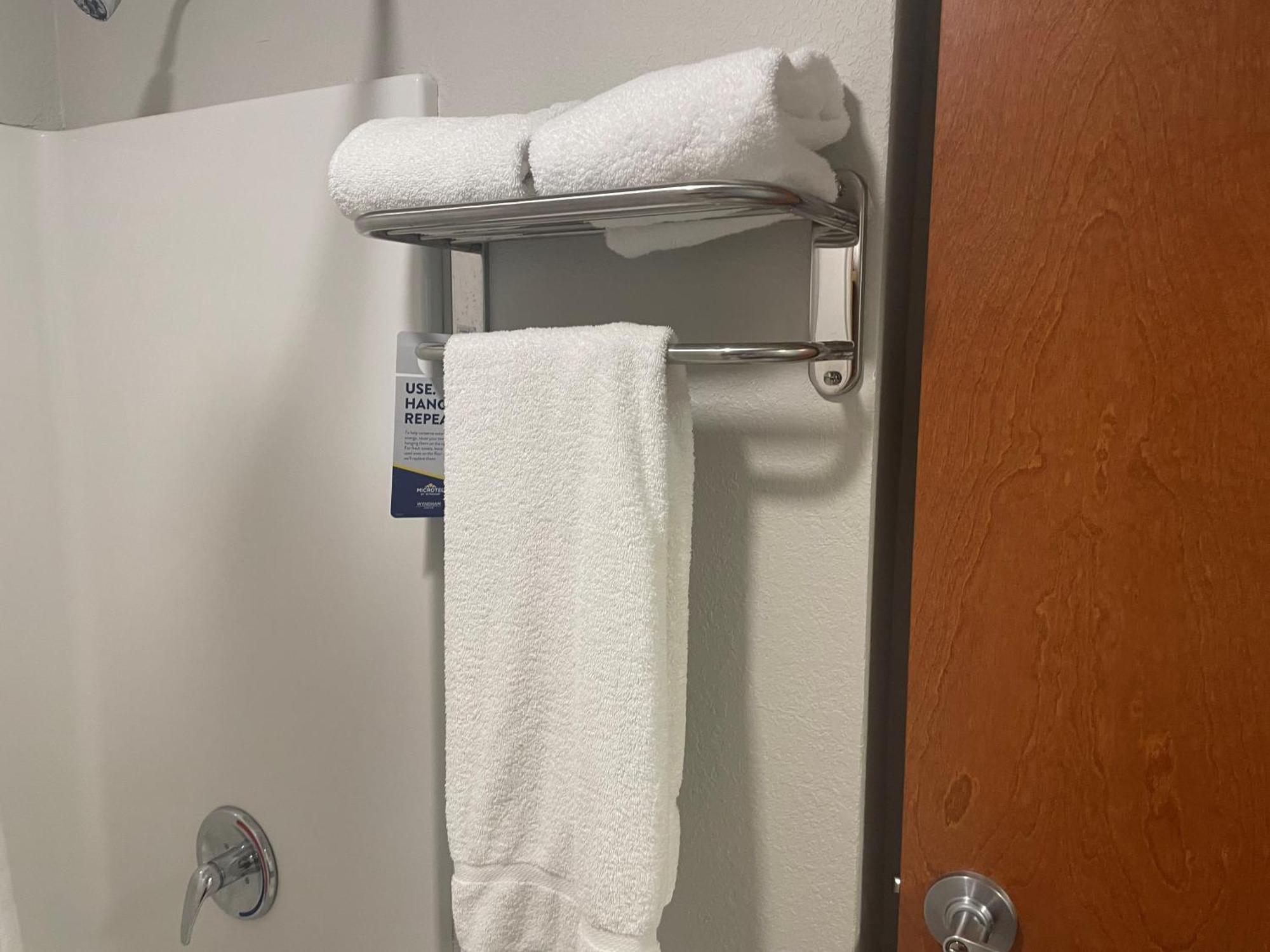 Microtel Inn & Suites By Wyndham Liberty Ne Kansas City Area Esterno foto